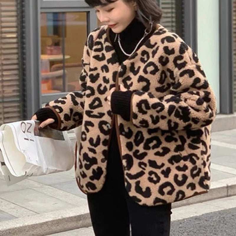 0.5m/1m/2m Thickened Leopard Print Lamb Wool Fabric For Winter Coats Hoodies Vests Dolls Bedding Handmade DIY Clothing Fabrics
