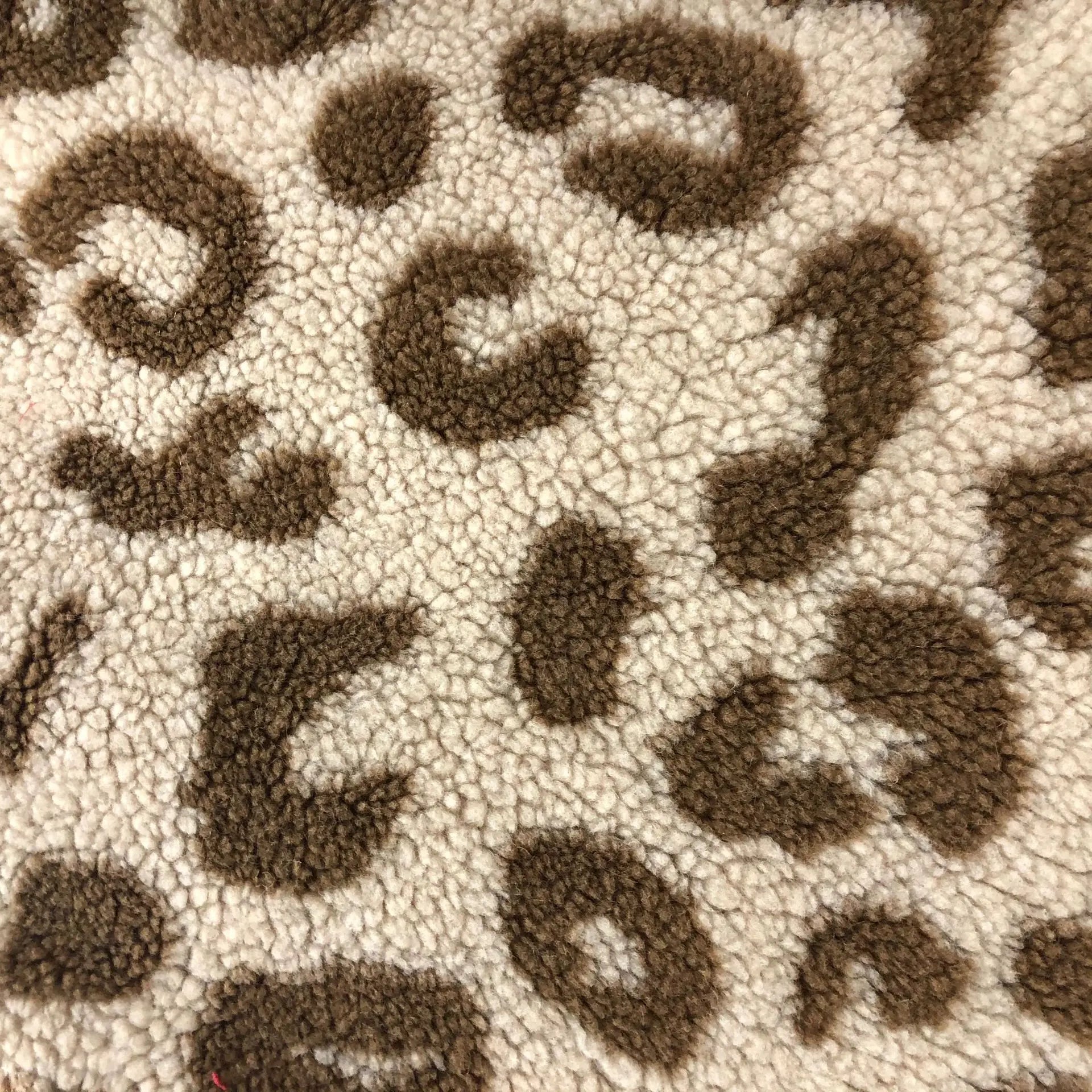 0.5m/1m/2m Lamb Velvet Leopard Print Jacquard Fabric For Warm Home Wear Coats Hoodies Pillow Bedding DIY Clothing FabricsTJ22440
