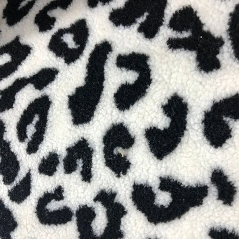 0.5m/1m/2m Lamb Velvet Leopard Print Jacquard Fabric For Warm Home Wear Coats Hoodies Pillow Bedding DIY Clothing FabricsTJ22440
